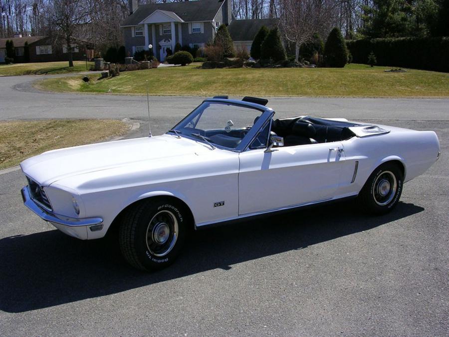  Ford Mustang GT Convertible 1968 года  (фото 8 из 10)